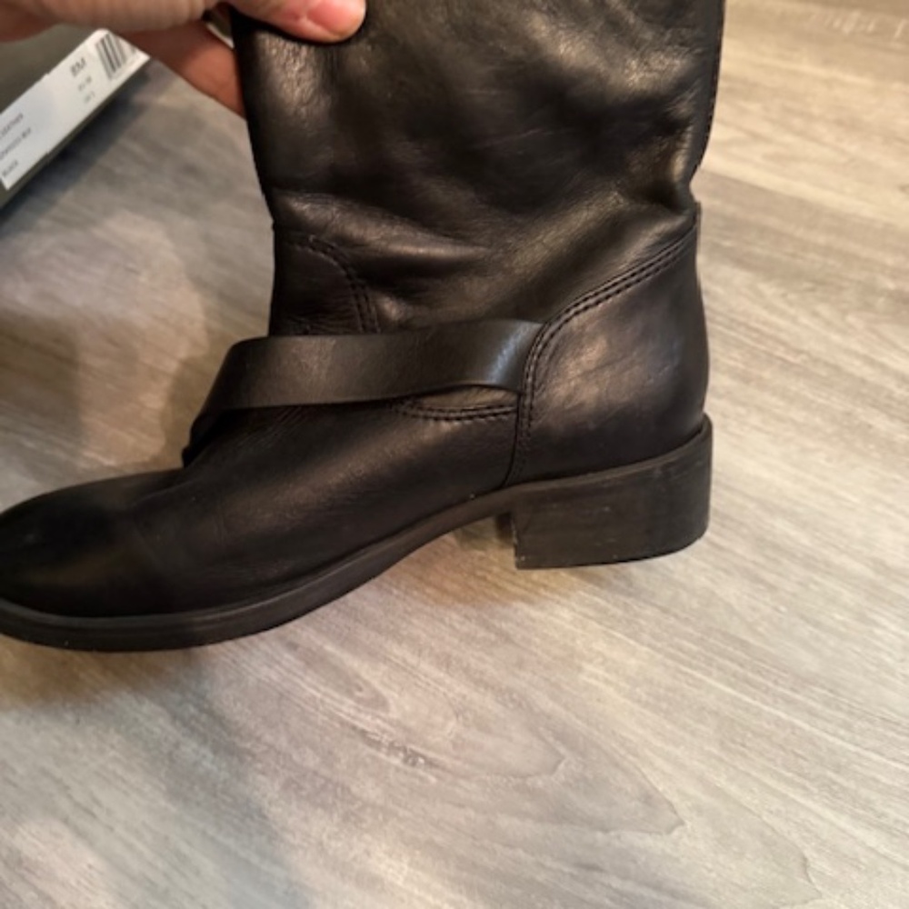 Tory burch black leather motorcycle style boots 7
